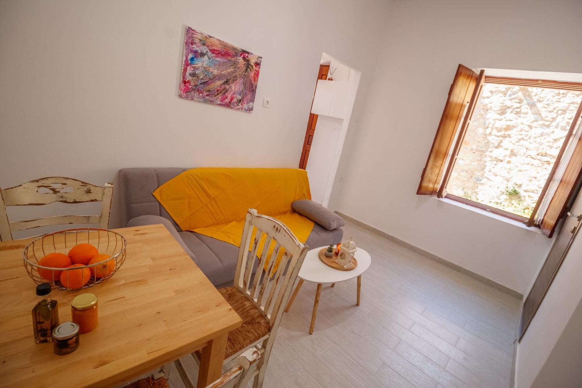 Ritsos Family Apartment Монемвасія Екстер'єр фото